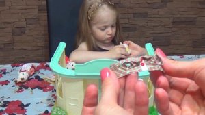 Распаковка и обзор Sylvanian Families Country Doctor Chocolate Rabbit Family