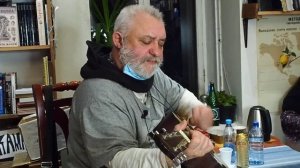 Роман Неумоев - Погляди на небо