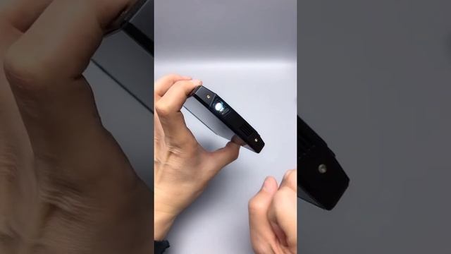 Стильный и мощный смартфон с проектором смотреть онлайн