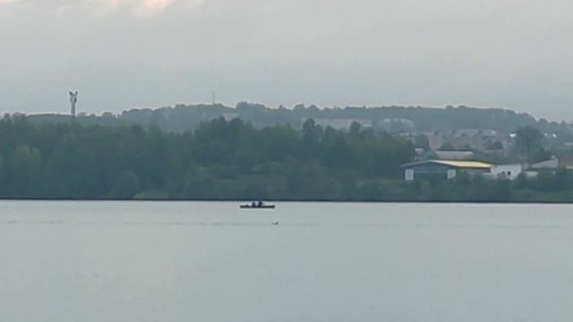 Лысьва. Утренняя рыбалка на пруду. смотреть онлайн