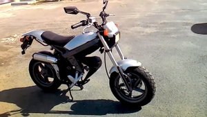 Suzuki Street Magic 50 кубов в серебристом цвете (внедорожный скутер)