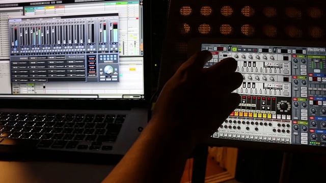 Try iConnectMIDI4+ смотреть онлайн