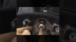 Как снять руль на автомобиле Шкода Fabia 1 2000 - 2004 VOLANTY.NET