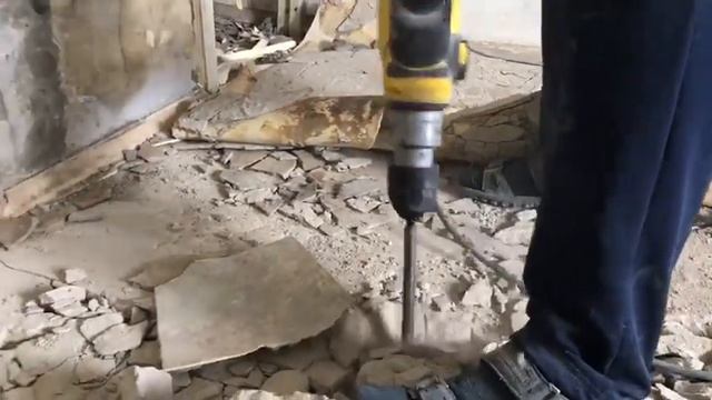 Демонтаж стяжки в Москве