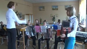 Е. Дербенко-"Гармонист играет твист"