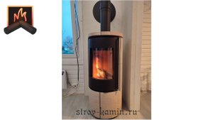 Российская дровяная печь-камин Астов R1.0 в облицовке из песчаника, установленная в деревне Любаново