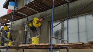 Перетяжка фасада перед нанесением декоративной штукатурки Weber Vetonit