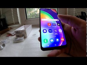 Samsung Galaxy A31 64GB Смотрим на Смартфон