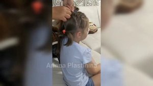 Необычная причёска 2 косички девочке.
