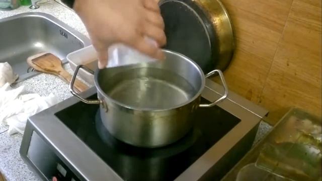 Соевый соус Киккоман | Soy sauce Kikkoman смотреть онлайн