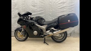 Осмотр Honda CBR1100XX Super Blackbird (2001)