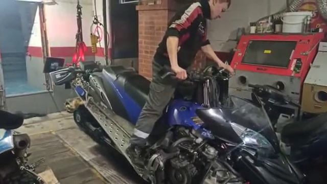 Проверка открывания вариатора на полный выход ремня Yamaha RX1 смотреть онлайн