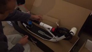 Unboxing Oxelo Town 9 Scooter