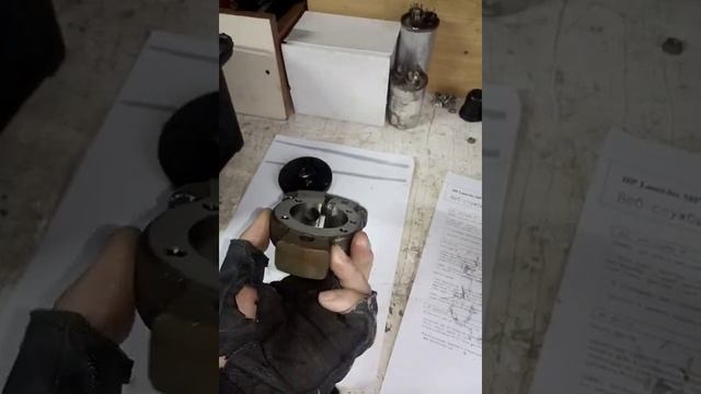 компрессор кондиционера что  в нутри