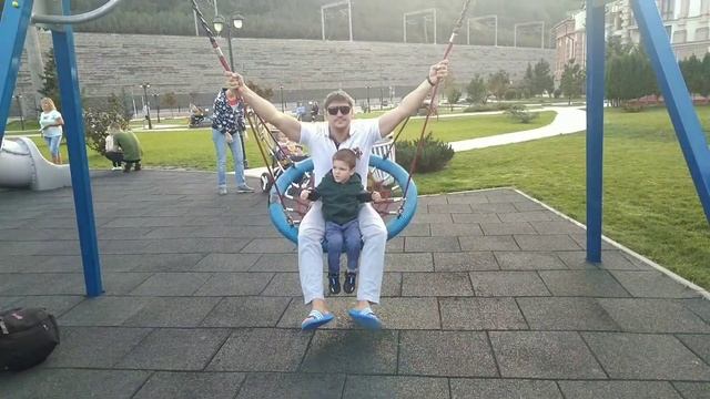 Стиснув зубы,нахмурив брови,мы уже не упустим шанс. смотреть онлайн