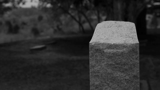 Вещи, Которые Нельзя Делать Перед Зеркалом смотреть онлайн