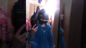 Маска динозавра.