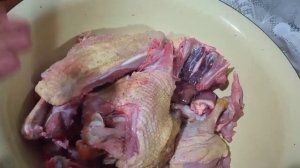 Забой гусей в 3 месяца/Ощипывание гуся/Сложности при ощипывании/Сколько мяса и какой вес/Прогноз