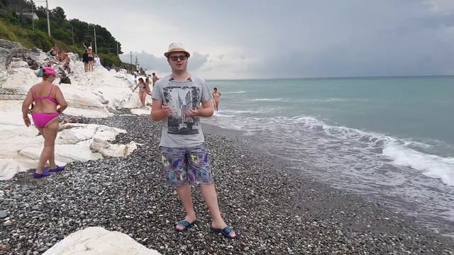 БЕЛЫЕ СКАЛЫ. АБХАЗИЯ. ДОСТОПРИМЕЧАТЕЛЬНОСТЬ В ПОСЕЛКЕ ЦАНДРЫПШ. КРАСИВОЕ МЕСТО. ПЛЯЖИ В АБХАЗИИ