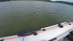 Ловля Окуня на отводной поводок!2021 Спиннинг!Лодка!Лето!Рыбалка!