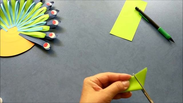 Павлин из бумаги | Легкая поделка для школы | Paper peacock | Easy paper craft смотреть онлайн