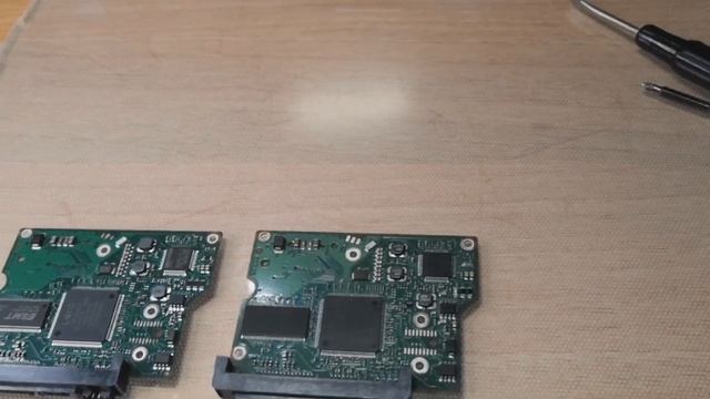 Ремонт жесткого диска Seagate- замена электроники смотреть онлайн