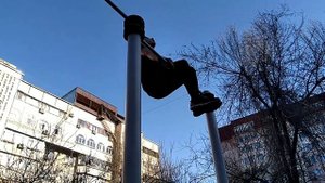 Топ 5 Красивых и Лёгких элементов на турнике! для начинающих