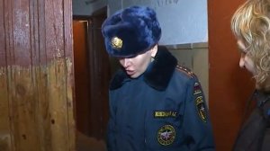 Пожарная инспекция проверяет жилфонд