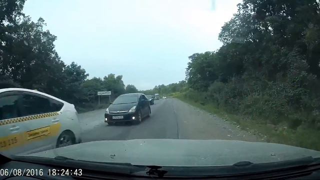 Объезд препятствия по встречке смотреть онлайн