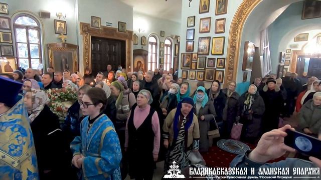 Архиерейское богослужение в праздник Сретения Господня смотреть онлайн