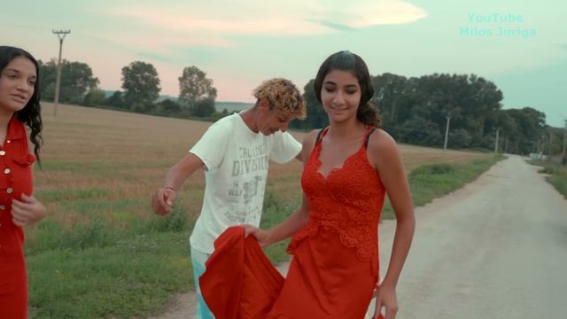 Karin a Emily - Selen selen ( cover ) смотреть онлайн