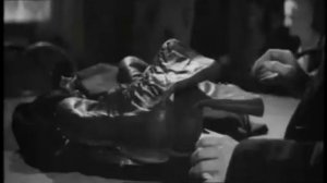 По приютам я в детстве скитался