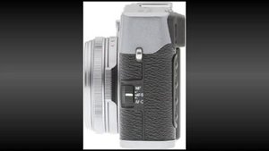 Fujifilm FinePix X100 - 12.3 Megapixel - 1280x720 30p