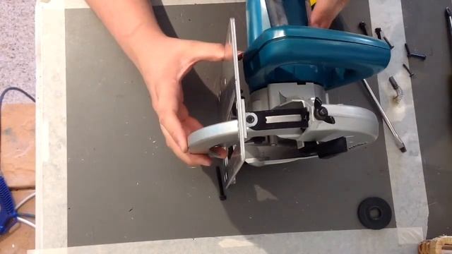 Teardown- Makita Circular Saw 5740NB