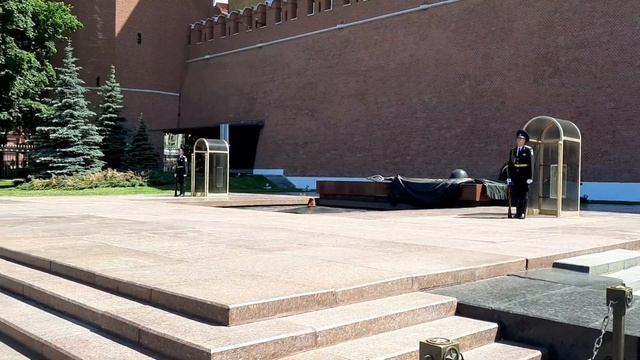 Москва...Могила Неизвестного Солдата в Александровском саду. смотреть онлайн