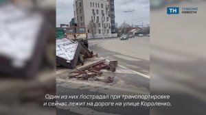 В Туле во время транспортировки из центрального парка пострадал торговый павильон