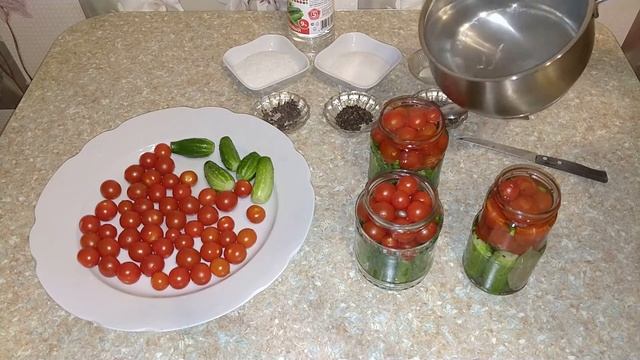 Ассорти На Зиму Рецепт Из Помидоров И Огурцов Маринад Засолка Простые Рецепты