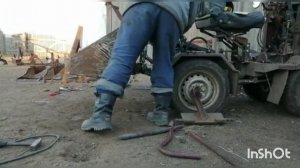 Самосвальный ковш на навеску минитрактора.