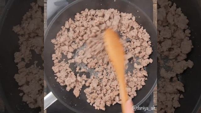 Пицца на картофельном тесте просто видео рецепт| простые рецепты от Дании