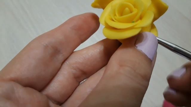 Брошь-роза из полимерной глины. Как сделать брошку? смотреть онлайн