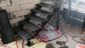 монтаж металлической лестницы