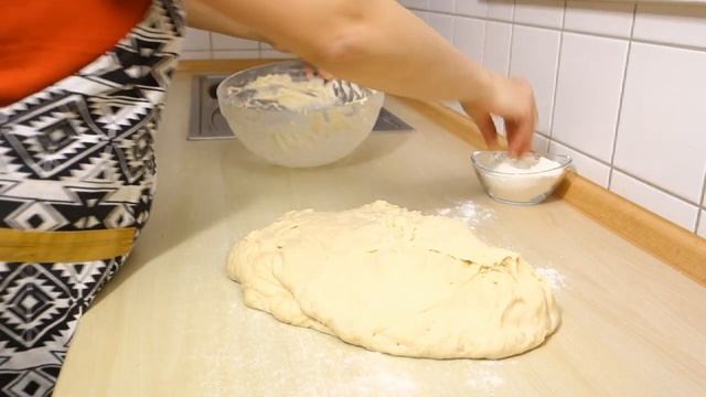 Булочки на кокосовом молоке!(дрожжевое тесто)