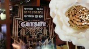 БОЛЬШИЕ ЦВЕТЫ Ольги Ольневой на вечеринке в стиле GATSBY. ФОТОЗОНА ИЗ РОСТОВЫХ ЦВЕТОВ.