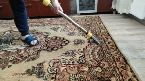 Химчистка покрытия моющим пылесосом Karcher Puzzi 10/1 (часть 2)