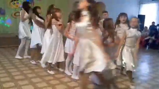 Танец "Снится сон"май 2018 год. смотреть онлайн