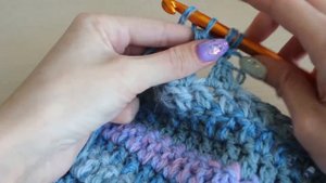 Свитер с горлом из остатков пряжи | МК свитер из Pinterest