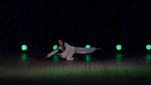 Танец соло "В облаках"