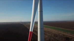 Большой ветряк в Ростовской области