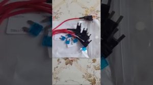 Переходник в штекер предохранителя.