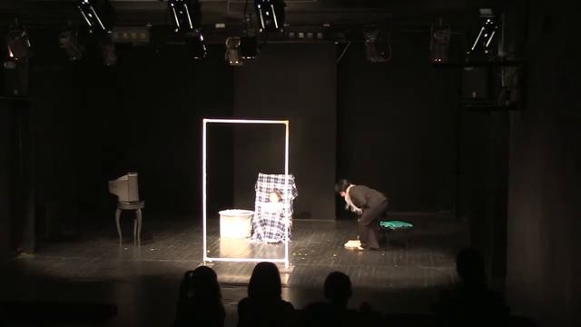 Театр-студия "СОГЛАСИЕ" Спектакль по пьесе Льва Устинова "Девочка и Ворона" смотреть онлайн